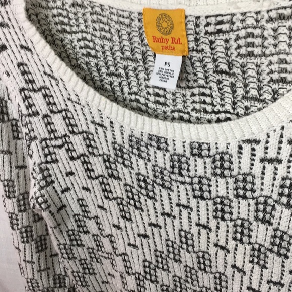 Ruby Rd White & Black Scoopneck Fringe Sweater - Picture 6 of 7